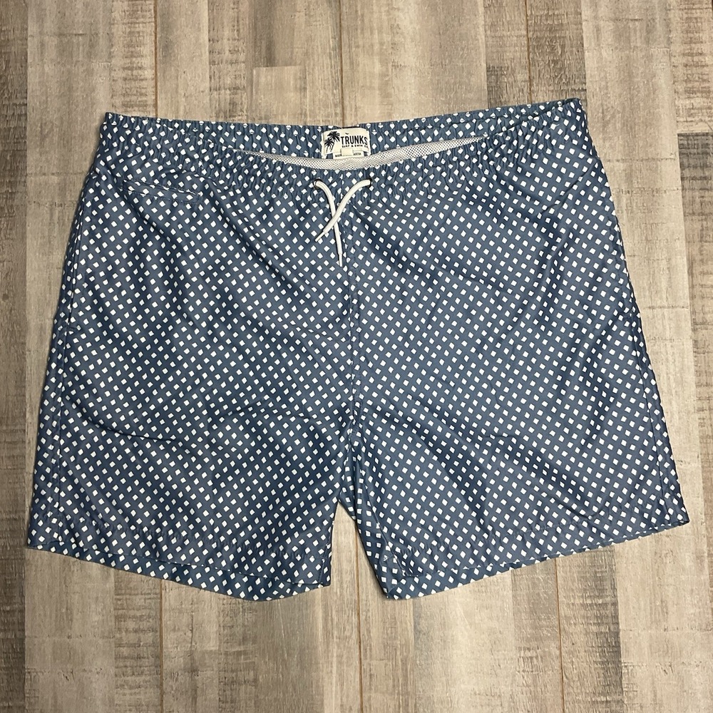 Trunks Surf & Swim Co Palm Diamond Patterned Swim Shorts Size Large